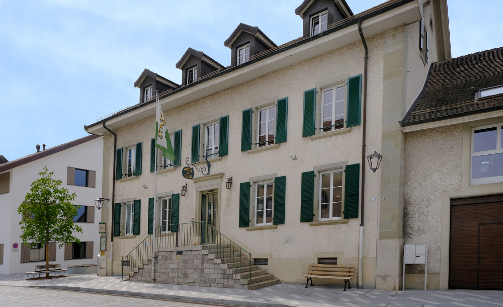 prendre RDV avec un medecin au centre medical MEDERI situe a Ecublens